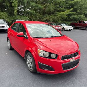 2015 Chevrolet SONIC LS AUTO — миниатюра 12