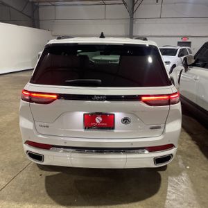 صورة 7 لـ 2023 JEEP GRAND CHEROKEE OVERLAND