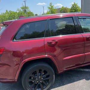 JEEP GRAND CHEROKEE ALTITUDE - 9