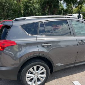 2015 Toyota RAV4 LIMITED — фото 9