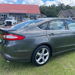 FORD FUSION SE - 9