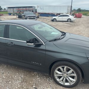 2019 Chevrolet IMPALA LT — миниатюра 13