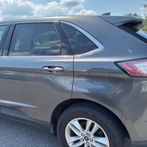FORD EDGE SEL - 6