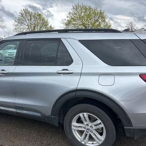 FORD EXPLORER XLT - 6