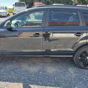 AUDI Q7 PRESTIGE S-LINE - 4