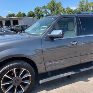 صورة 2 لـ 2017 Lincoln NAVIGATOR L RESERVE