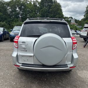 2011 Toyota RAV4 BASE — фото 7