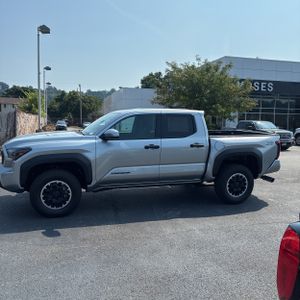 2025 Toyota TACOMA TRD OFF-ROAD 照片 3