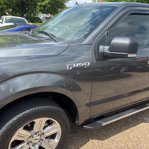 FORD F-150 XLT - 2