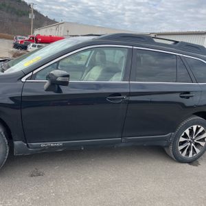 SUBARU OUTBACK 3.6R LIMITED - 4