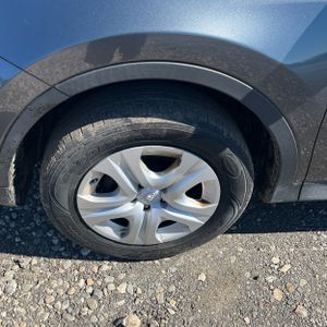2013 Toyota RAV4 LE 照片 17