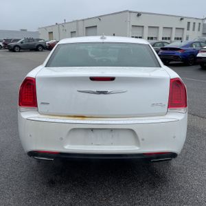 CHRYSLER 300 C PLATINUM - 7