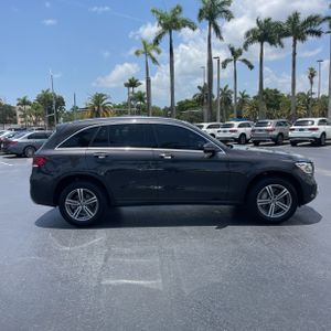 2022 Mercedes-BENZ GLC photo 10