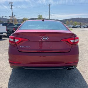 HYUNDAI SONATA SE - 7