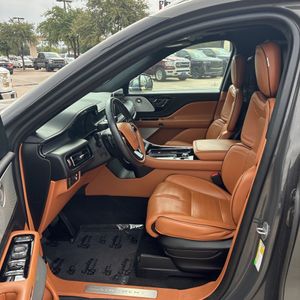 صورة مصغرة 32 لـ 2022 Lincoln AVIATOR BLACK LABEL