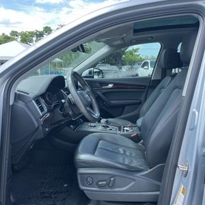 صورة مصغرة 32 لـ 2020 AUDI Q5 PREMIUM