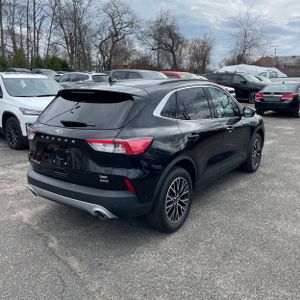 FORD ESCAPE PLUG-IN HYBRID TITANIUM - 8