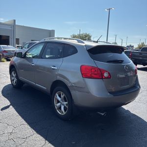 2011 Nissan ROGUE SV photo 5