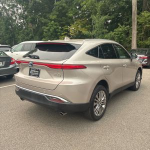 2021 Toyota VENZA XLE photo 8