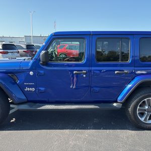 2018 JEEP WRANGLER UNLIMITED SAHARA — фото 4