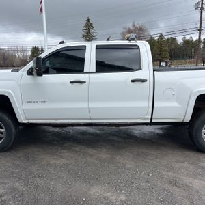 CHEVROLET SILVERADO 2500HD WORK TRUCK - 4