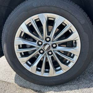 2025 Cadillac XT4 PREMIUM LUXURY 缩略图 19