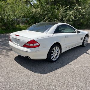 MERCEDES-BENZ SL - 8