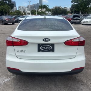 2016 KIA FORTE LX photo 7