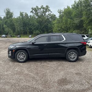 2023 Chevrolet TRAVERSE LT CLOTH photo 3