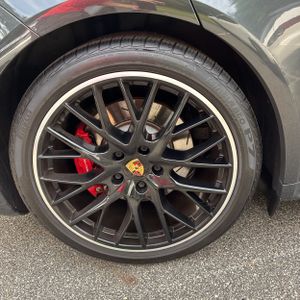 2020 Porsche PANAMERA GTS — миниатюра 19