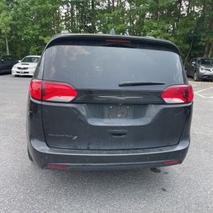 صورة 7 لـ 2018 Chrysler PACIFICA TOURING L