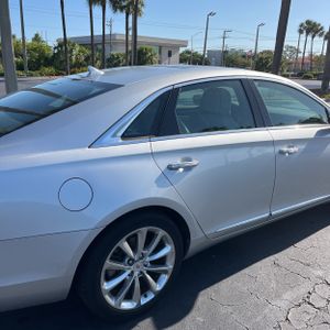 CADILLAC XTS LUXURY COLLECTION - 9