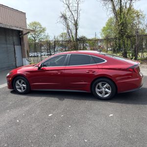 HYUNDAI SONATA SE - 3