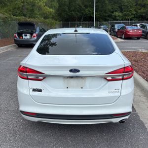 صورة 6 لـ 2018 FORD FUSION HYBRID SE