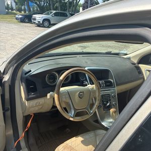 2011 Volvo XC60 3.2 thumbnail 36