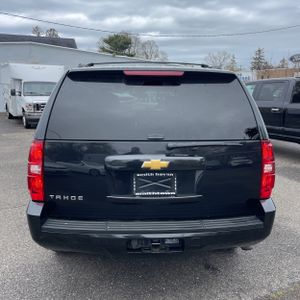 CHEVROLET TAHOE LS - 7