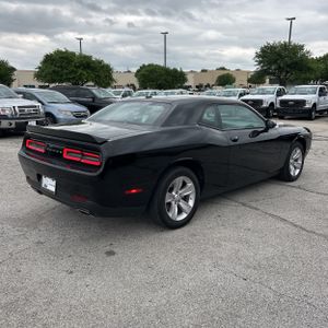 DODGE CHALLENGER SXT - 7