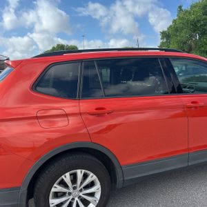 VOLKSWAGEN TIGUAN S 4MOTION - 9