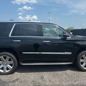 2019 Cadillac ESCALADE LUXURY 缩略图 11