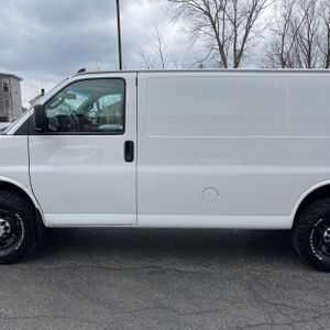 CHEVROLET EXPRESS CARGO 3500 - 4