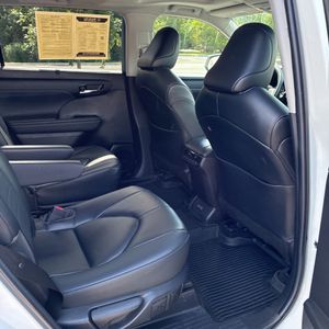 صورة مصغرة 35 لـ 2023 Toyota HIGHLANDER XLE