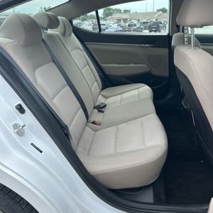 صورة مصغرة 34 لـ 2018 Hyundai ELANTRA SEL