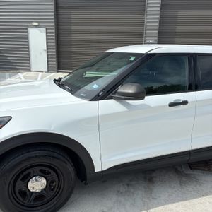 FORD EXPLORER POLICE INTERCEPTOR UTILITY - 2