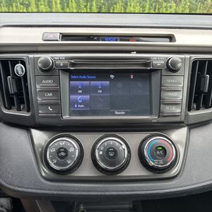 2015 Toyota RAV4 LE 缩略图 37