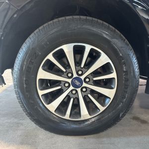 2016 FORD EXPEDITION XLT — фото 17