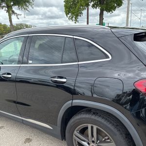 MERCEDES-BENZ GLA - 6