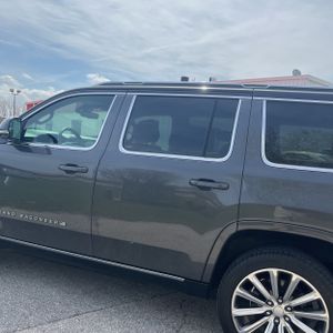 JEEP GRAND WAGONEER SERIES II - 6