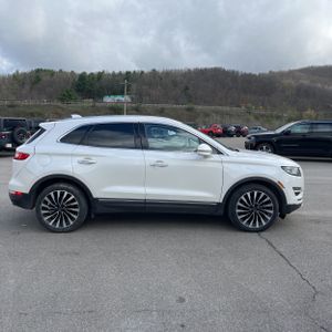 LINCOLN MKC BLACK LABEL - 10