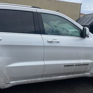 JEEP GRAND CHEROKEE SUMMIT - 10