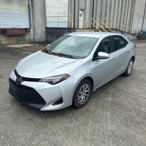 2018 Toyota COROLLA LE 照片 1